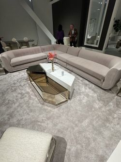 Modern Sleek Sectional - 🆕- No Credit Needed