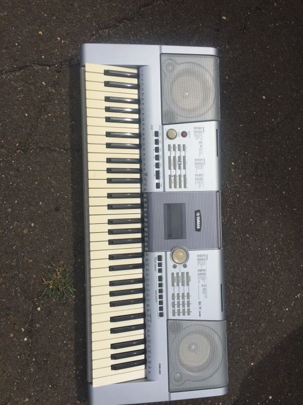 Yamaha piano