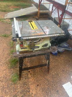 Table saw asking 125 must pick up in vale nc no holds