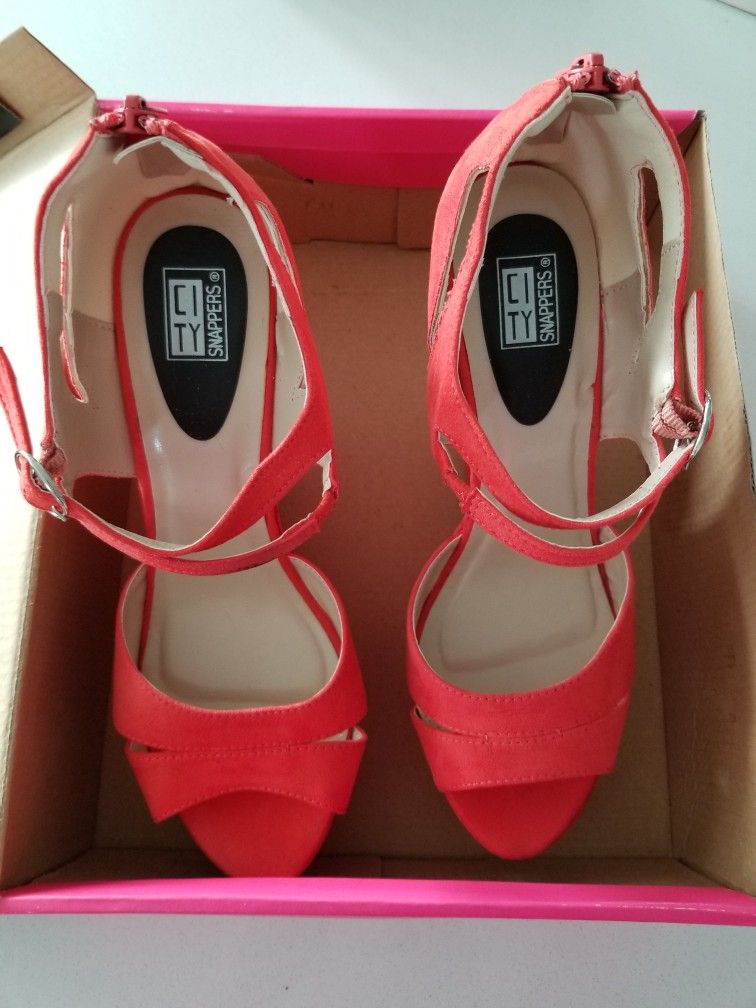 Red Wedges
