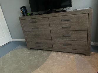 Wooden dresser