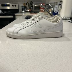 Women’s Nike Court Royale Shoes Size 10W