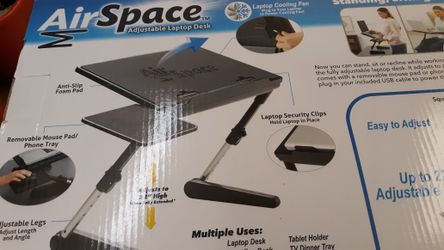 Adjustable laptop desk