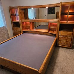 California King Bedroom Set (+Mirror, 2 Drawers) 
