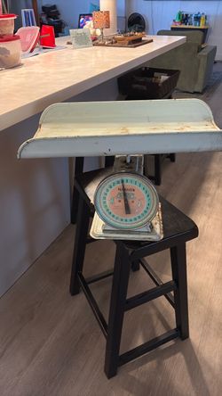 Vintage scale 1950s baby scale
