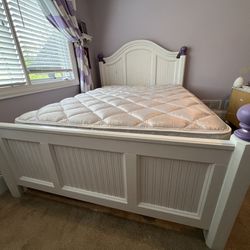 Queen Bed Frame With Mattress And Box Spring 
