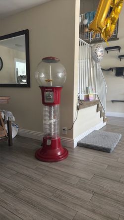 Gum ball machine