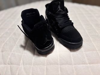 Jordan 4s black cats men women