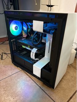 Gaming pc computer Intel i9 9900K RTX 2080 Ti