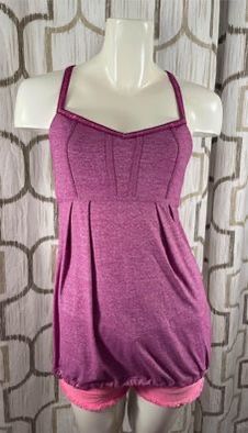 Women’s Size 6 lululemon Hot Class tank