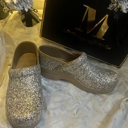 Gold Sparkling Danskos