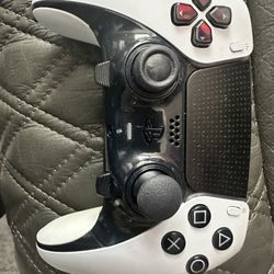 PS5 Edge Controller