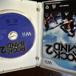 Nintendo Wii Guitar With 2 Games 