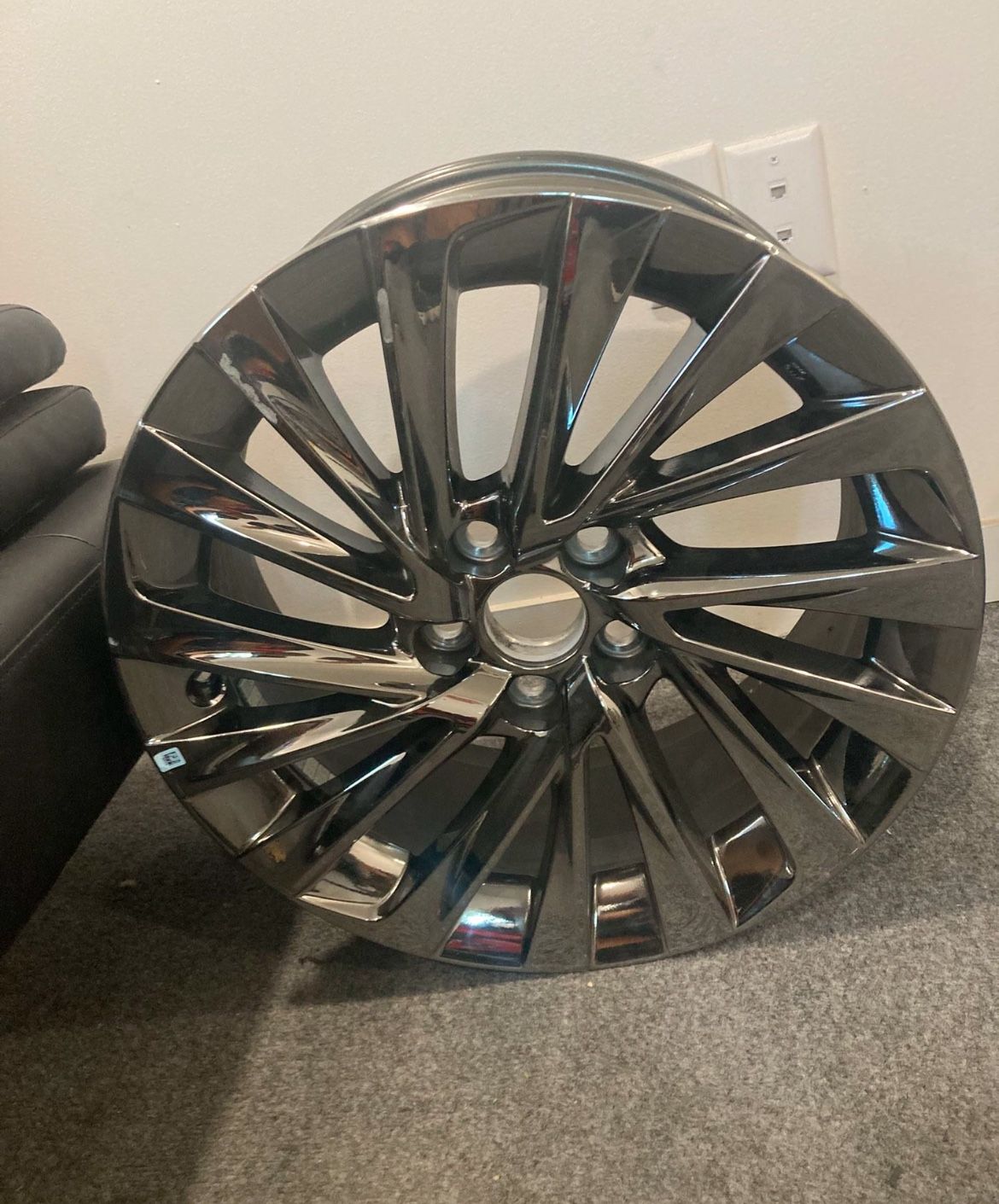 Lexus Es 300H 2024 Rim