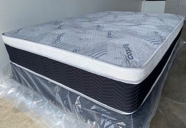 Full Euro Bamboo Orthopedic Pillow Top!!
