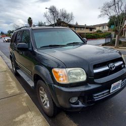 2005 Toyota Sequoia