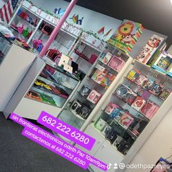 Norte Sur Este Oeste Todos Bienvenidos Pregunte Sin Conpromiso Ipad Basicas $75 Ipad Cargadores Y Protectores 2x$130.     Avansadas De $100 A $125