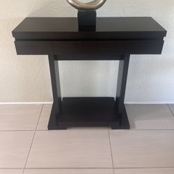 Entrance Table With Mail Drawer