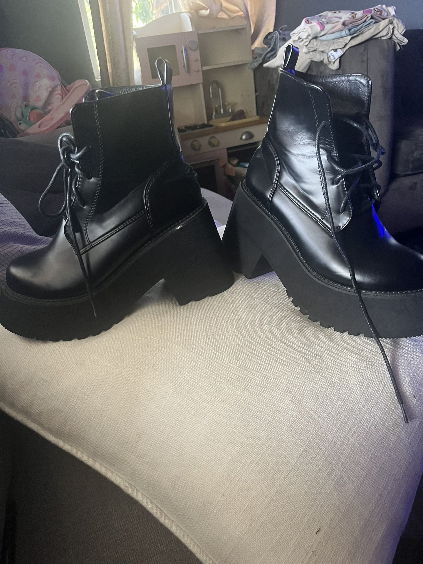 kII Plataform Boots 36