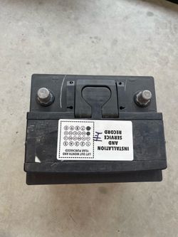Group Size H4 140R Car Battery w/ Warranty