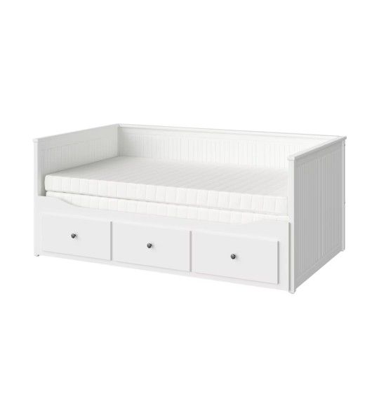 Hemnes Daybed / King Bed