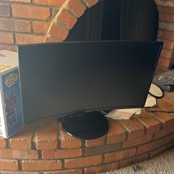 27 Curved Samsung Moniter 60 Hrtz
