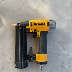 Dewalt 18 Guage Brad Nailer Air Gun $60