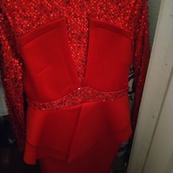 Size Lg Red Dress $25
