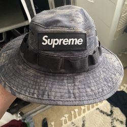 Supreme military bucket hat 