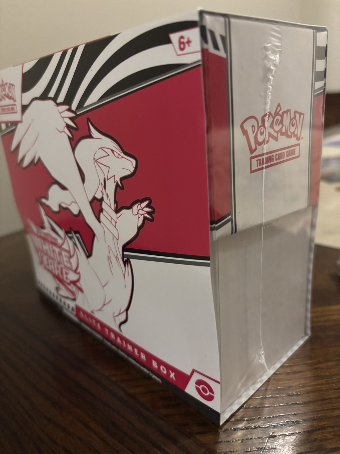 Pokemon- White Flare ETB