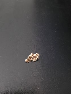 Gold Nugget Ear Ring