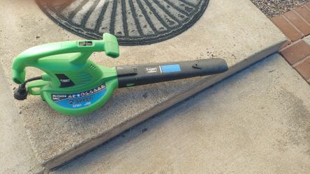 Leaf Blower