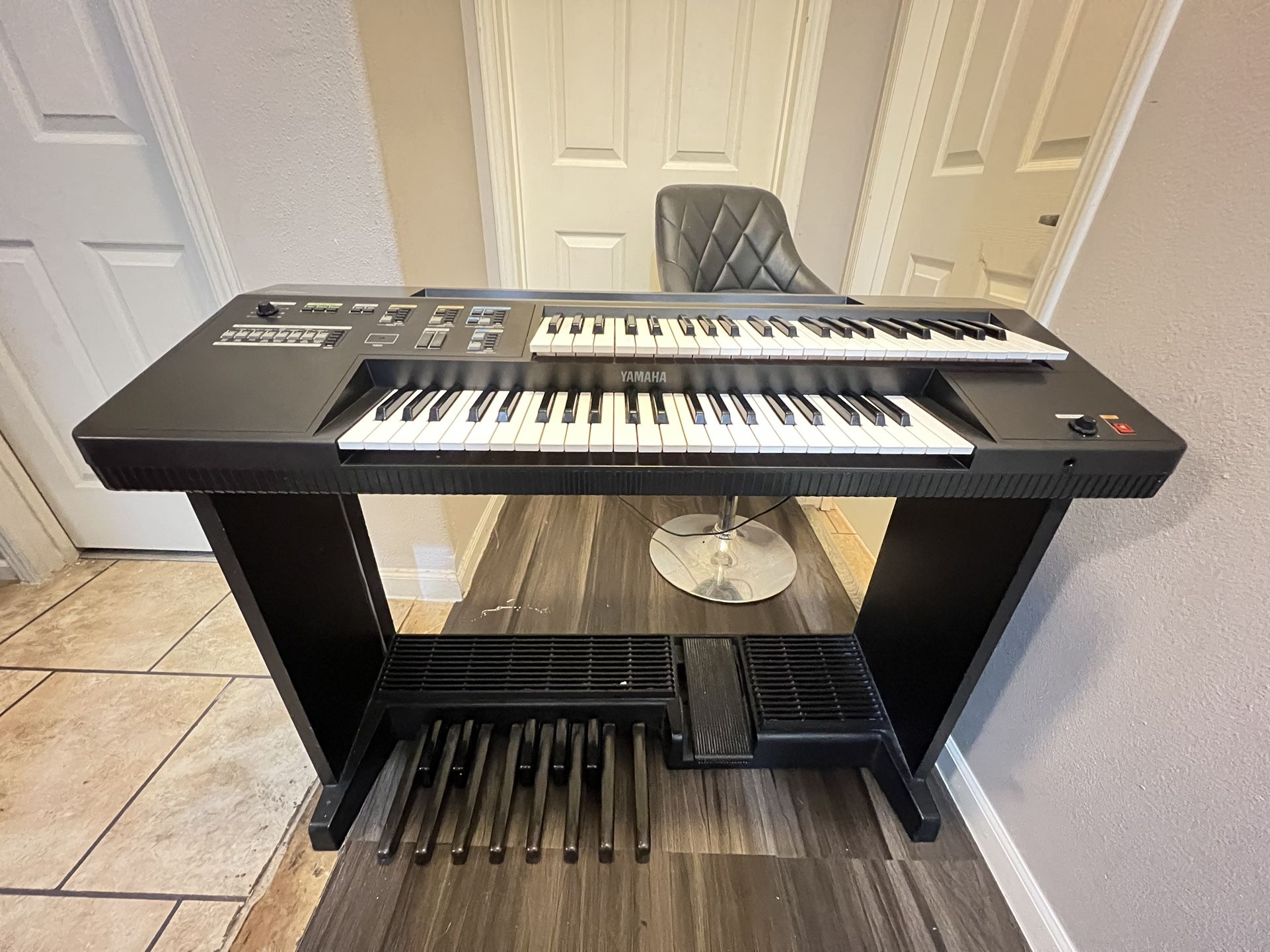 Yamaha Electone ME-10