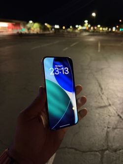 iPhone 15 Pro Natural Titanium 512 GB Verzion