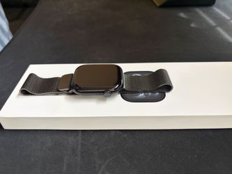 Apple Watch Series 11 46mm GPS + Cellular Jet Black + Apple Milanese Loop / Box