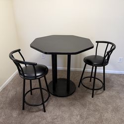 Modern Black Bar Table Set w/ 2 Stools – Great Condition