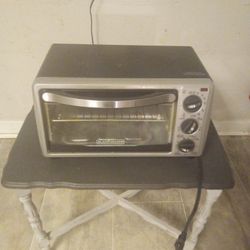 Microwave/ Toaster Oven 