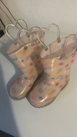 Kids Rain boots size 8