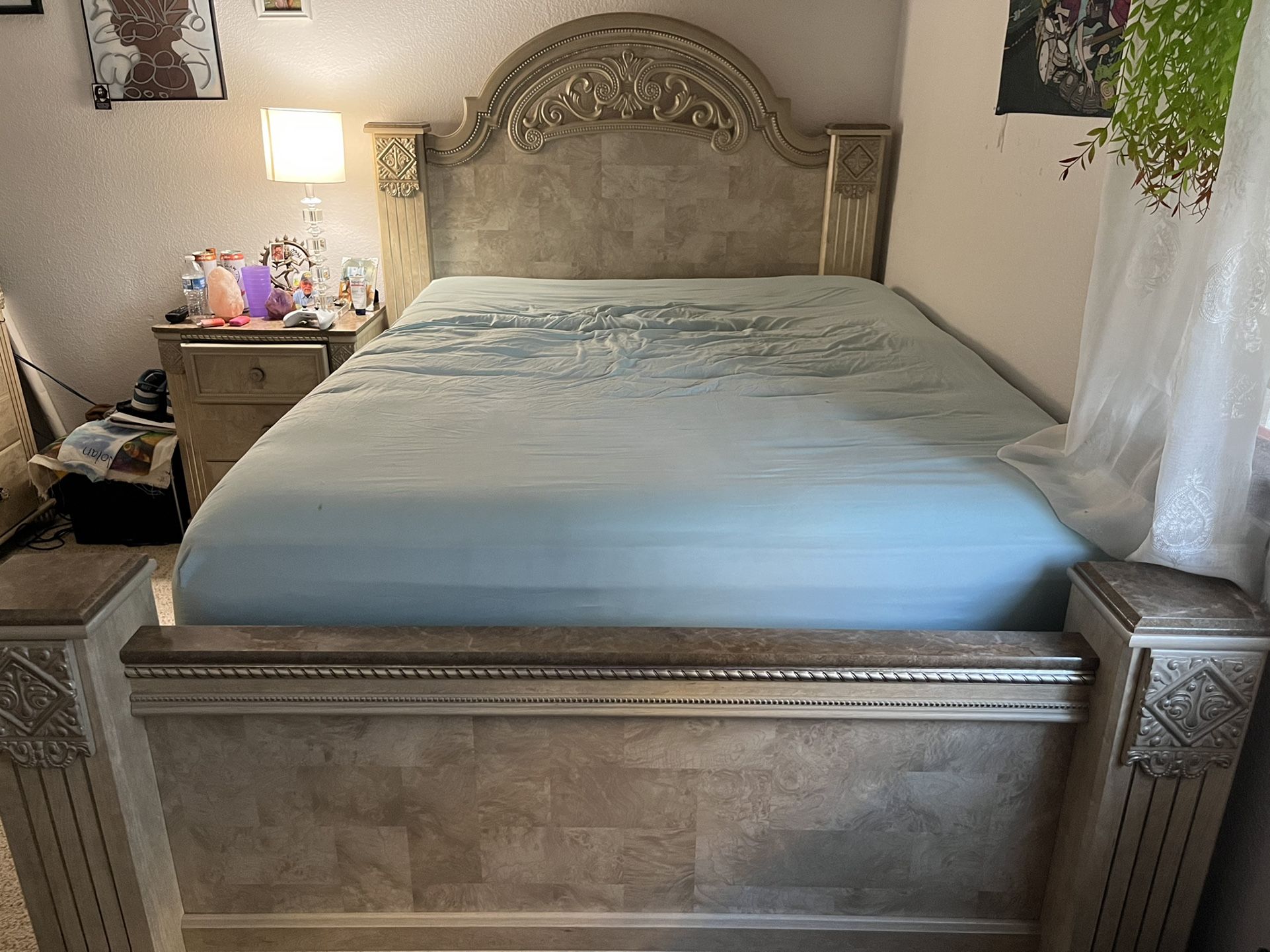 Queen Size Bed set 