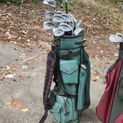 Excellent Complete Set Of Men's Golf Clubs