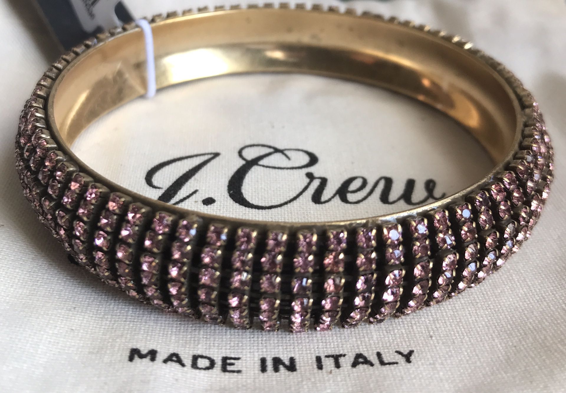 (NEW) (2 SIZES AVAILABLE) WOMEN’S J.CREW CLASSIC PINK CRYSTAL STUDDED BANGLE BRACELET - SIZES: SMALL/MEDIUM AND MEDIUM/LARGE (MSRP: $68 EACH)