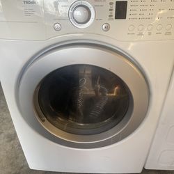 LG white electric dryer