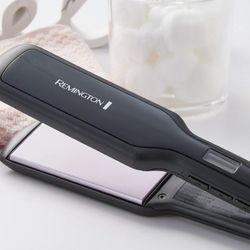 Remington Hair Straightener 