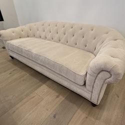 Z Gallery Cream Velvet Tufted Couch And Sitting Chair 