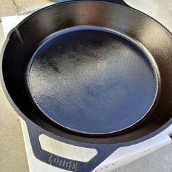 Lodge 13” Cast Iron Skillet