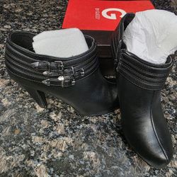  GUESS -  BOOTS NEW, SIZE 6.5