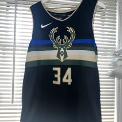 Milwaukee Bucks NBA Jersey