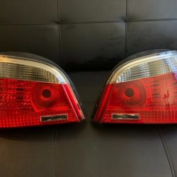 European LCI Tail Light - Right AND left: Featuring a white indicator light. for BMW
