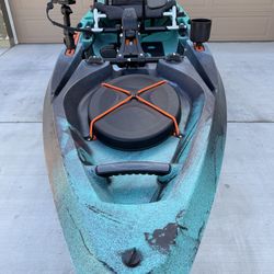 Fishing Kayak-Old Town Sportsman PDL120