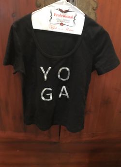 Woman’s T-shirt medium